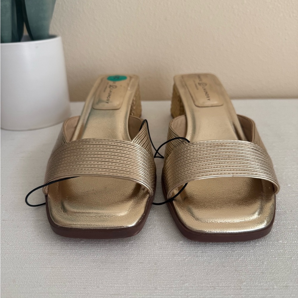 New Chinese Laundry Gold Vegan Block Heel Slide Sandals - Picture 6 of 12